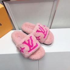 Louis Vuitton Slippers